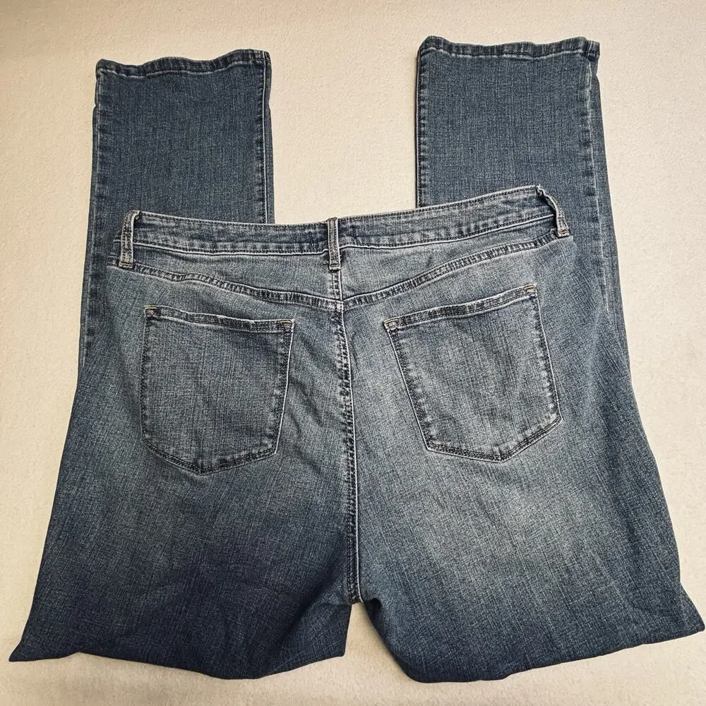 Sonoma Jeans Women’s Sz 18 Curvy Boot Cut Blue Denim Stretch Nice Soft 5 Pocket